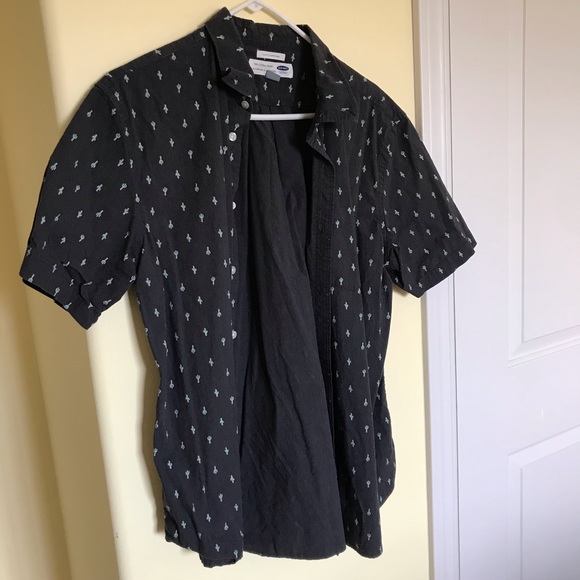 Button down t shirt - Picture 1 of 1